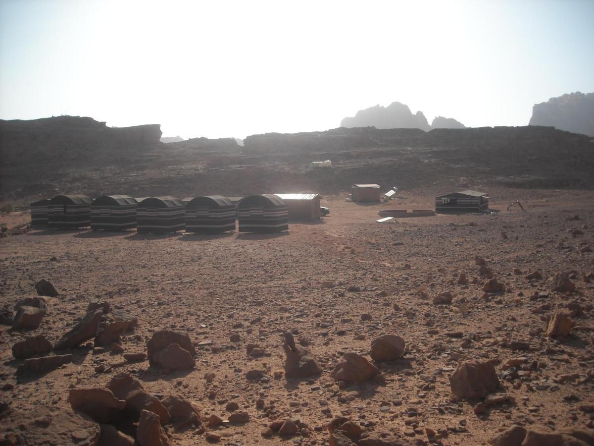 Bedouin House Camp Hotel Wadi Rum Exterior photo