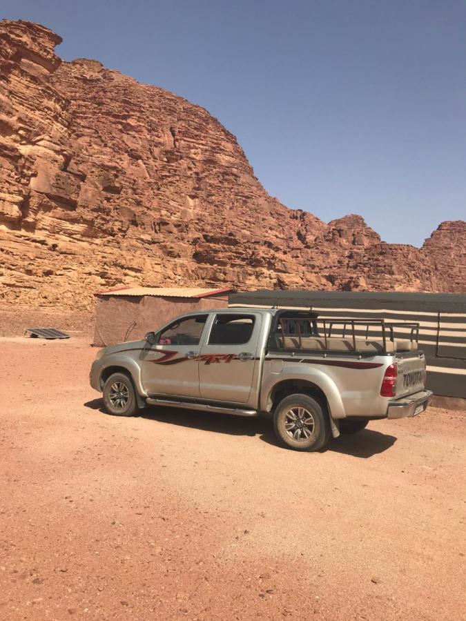 Bedouin House Camp Hotel Wadi Rum Exterior photo
