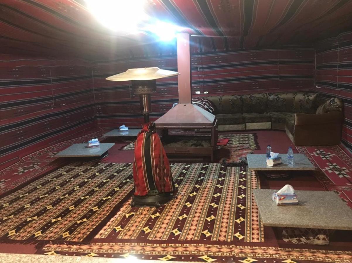 Bedouin House Camp Hotel Wadi Rum Exterior photo