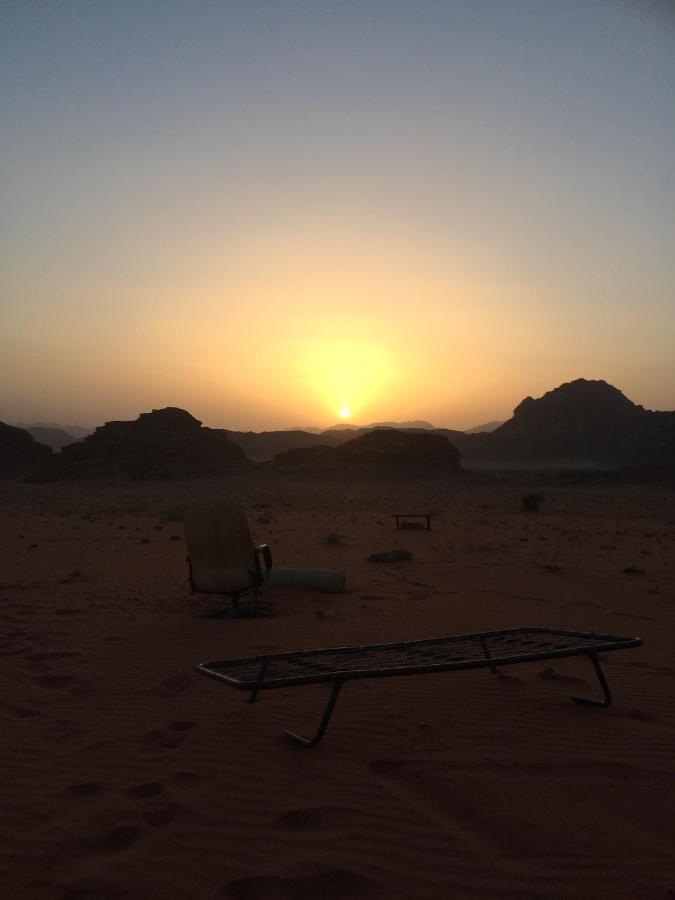 Bedouin House Camp Hotel Wadi Rum Exterior photo