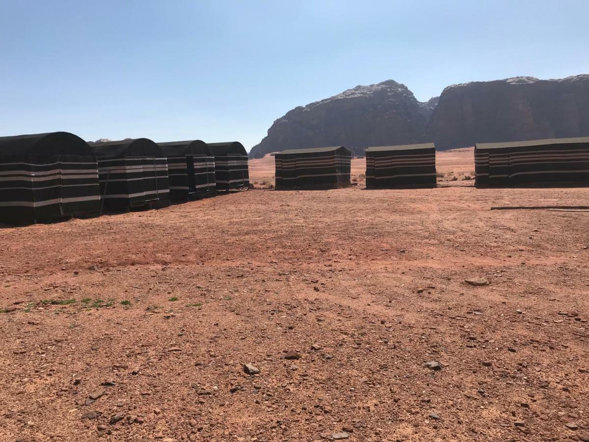 Bedouin House Camp Hotel Wadi Rum Exterior photo
